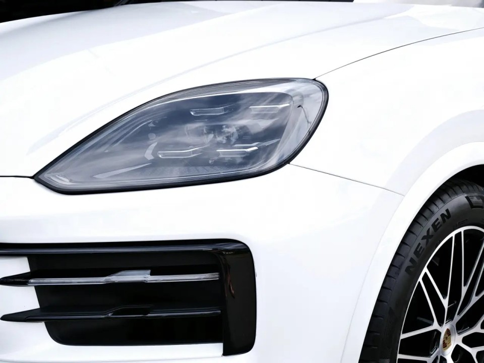 Porsche Cayenne - foto 27