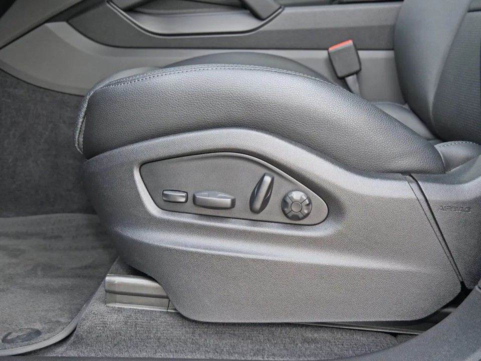 Porsche Cayenne - foto 25