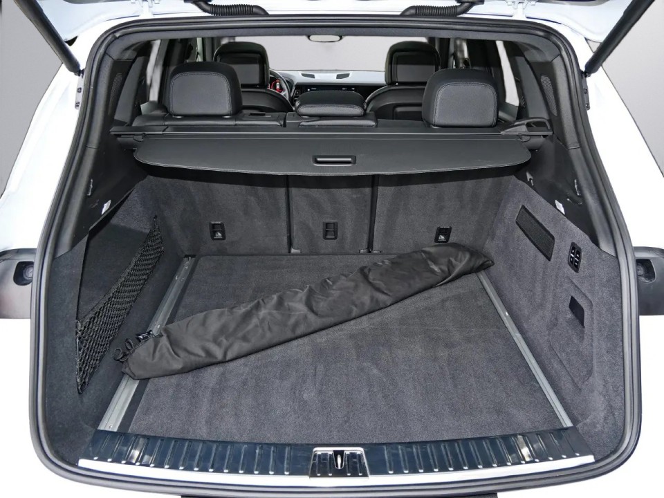 Porsche Cayenne - foto 26