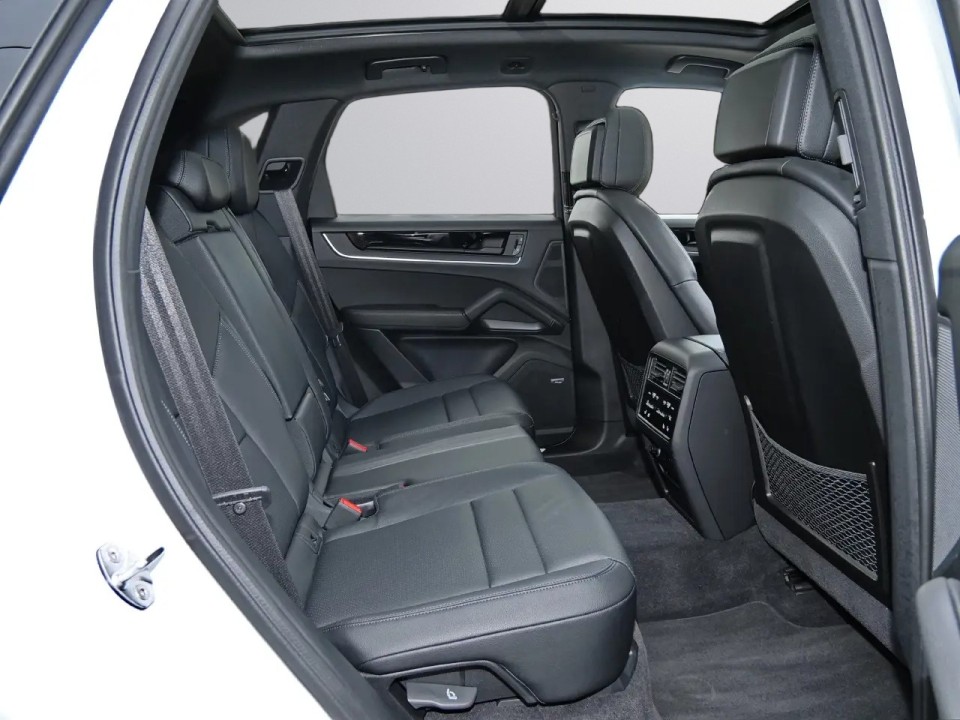 Porsche Cayenne - foto 20