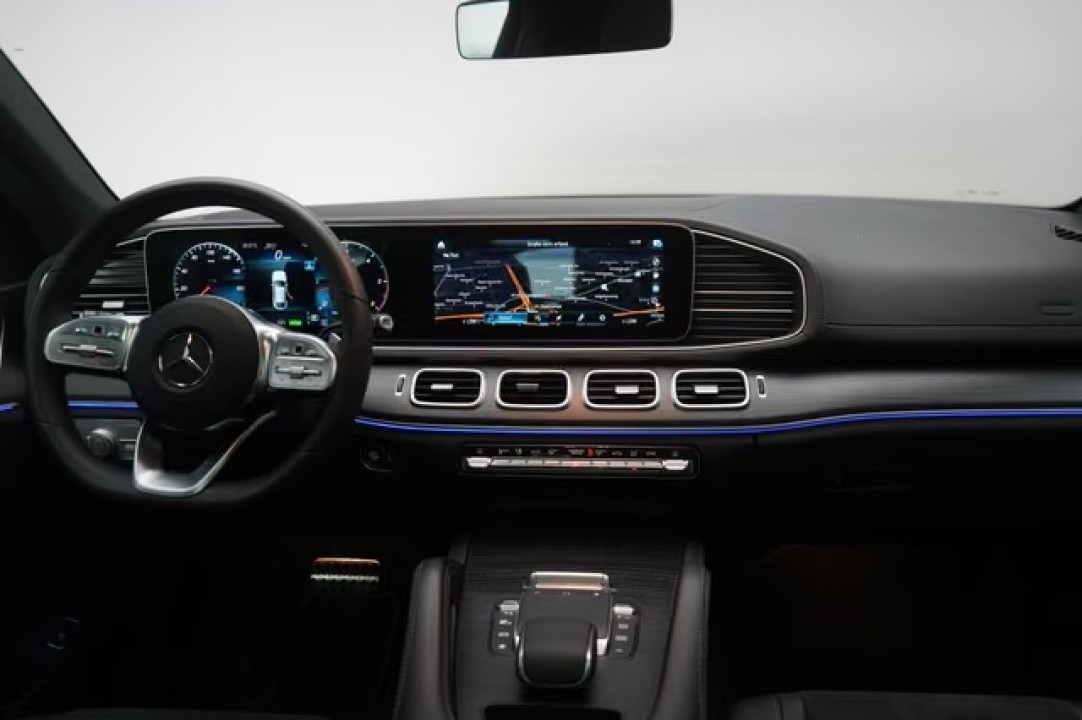 Mercedes-Benz GLE Coupé 300d 4MATIC AMG Line - foto 7
