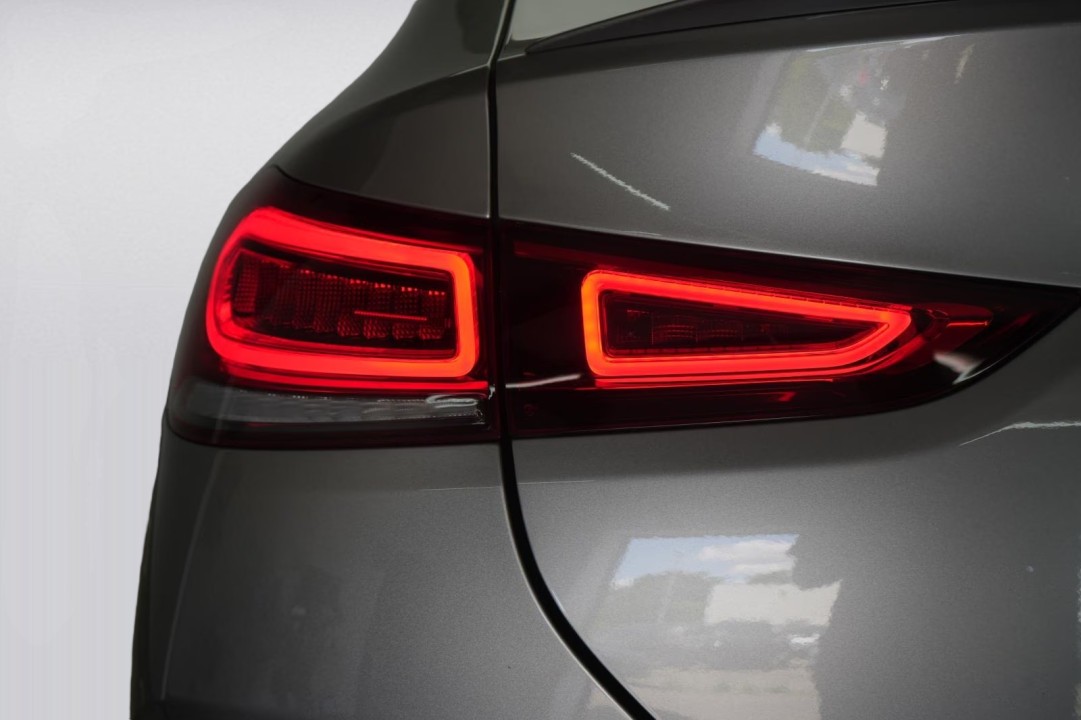 Mercedes-Benz GLE Coupé 300d 4MATIC AMG Line - foto 15