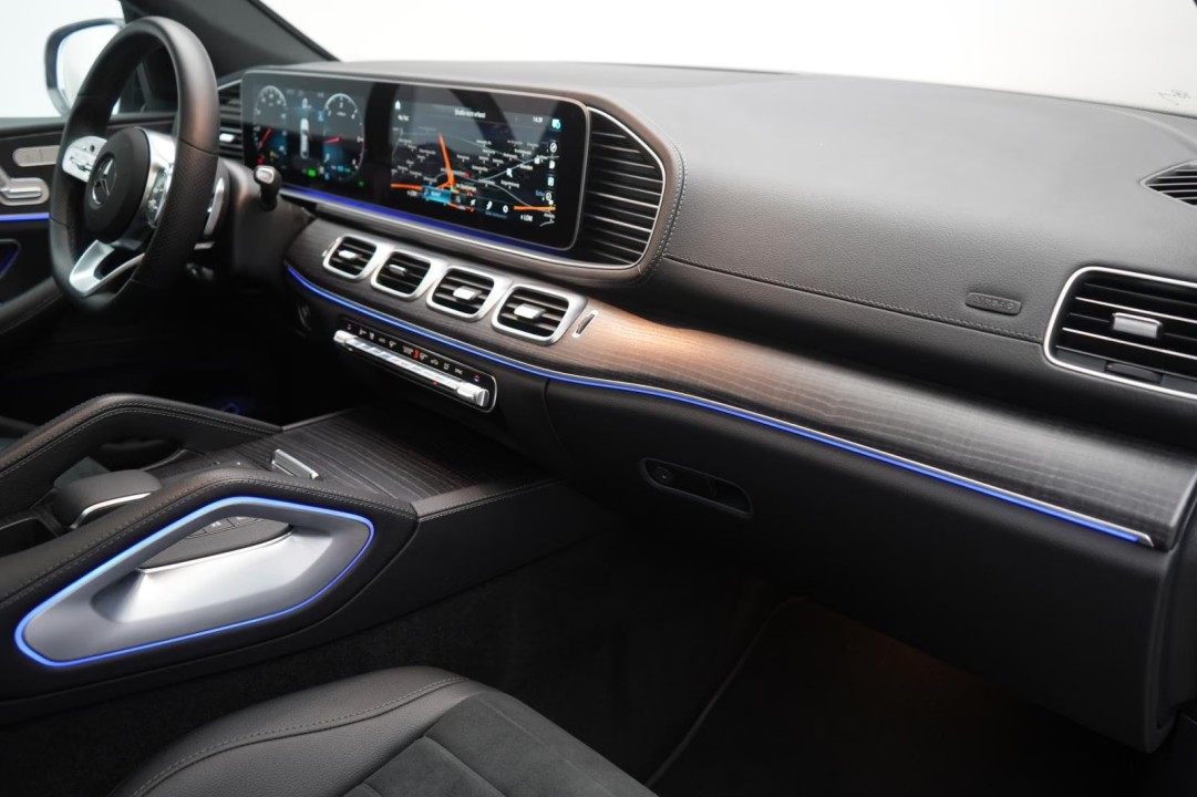 Mercedes-Benz GLE Coupé 300d 4MATIC AMG Line - foto 10