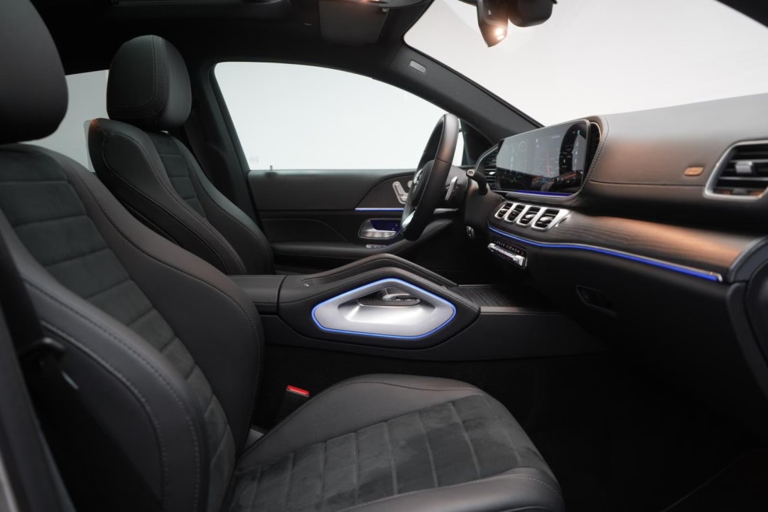 Mercedes-Benz GLE Coupé 300d 4MATIC AMG Line - foto 9