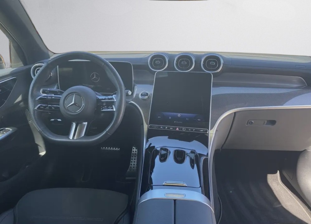 Mercedes-Benz GLC Coupé 300e 4MATIC AMG Line - foto 11