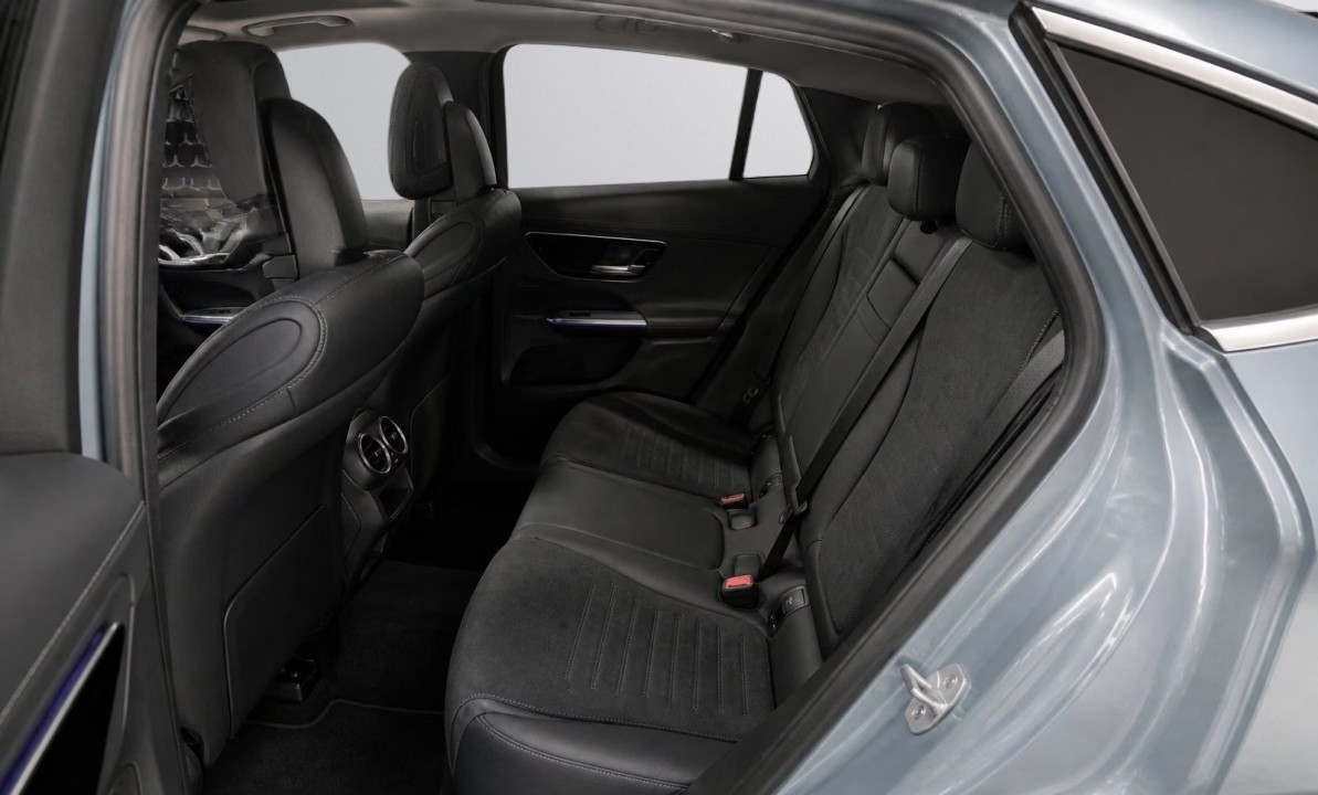 Mercedes-Benz GLC Coupé 300e 4MATIC AMG Line - foto 9