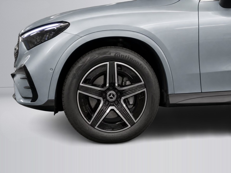 Mercedes-Benz GLC Coupé 300e 4MATIC AMG Line - foto 18