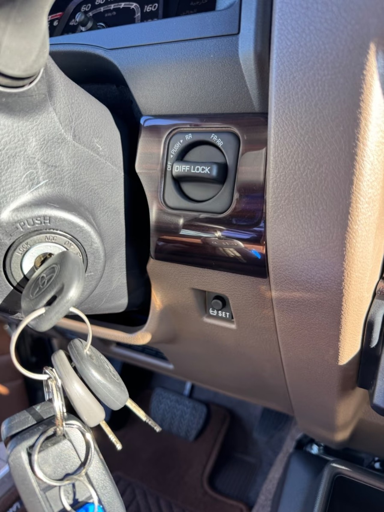 Toyota Land Cruiser GDJ 76 LX - foto 11