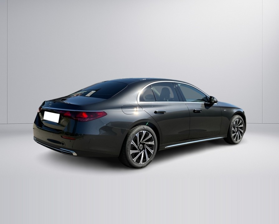 MERCEDES-BENZ E-Class 2025 — imagine 3
