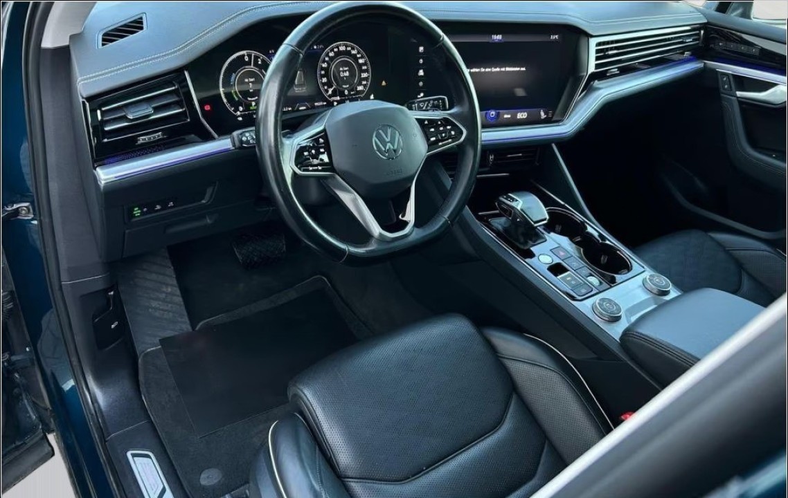 VOLKSWAGEN Touareg 2022 — imagine 20
