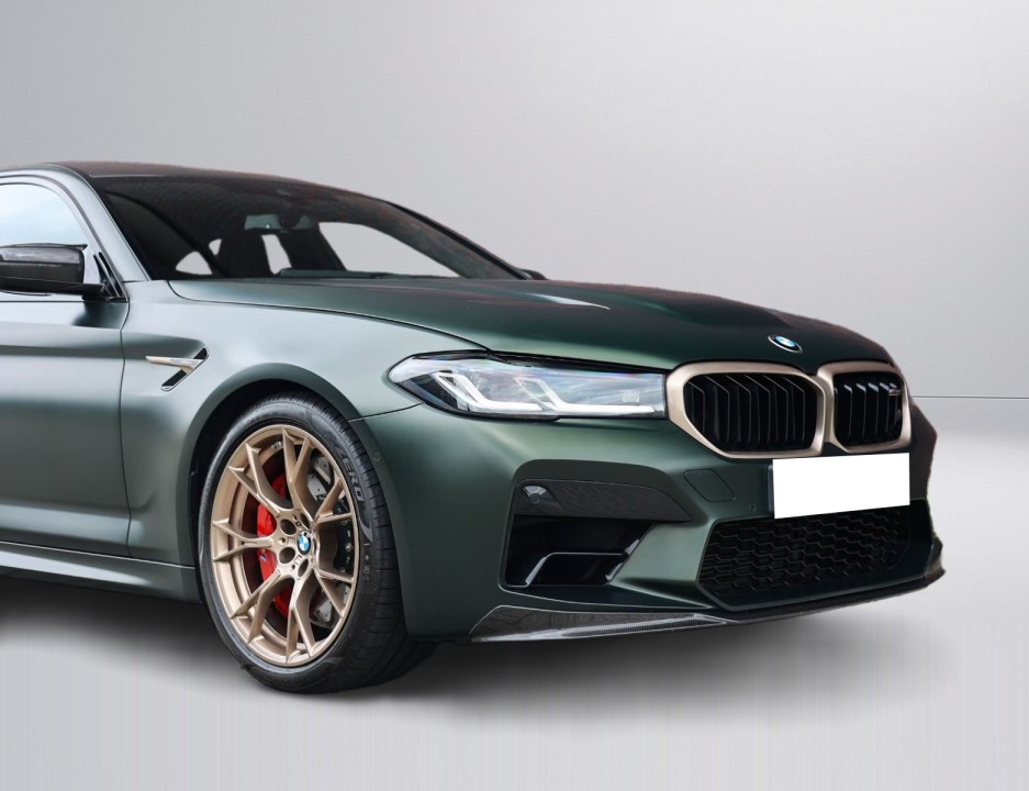 BMW M5 CS - foto 35