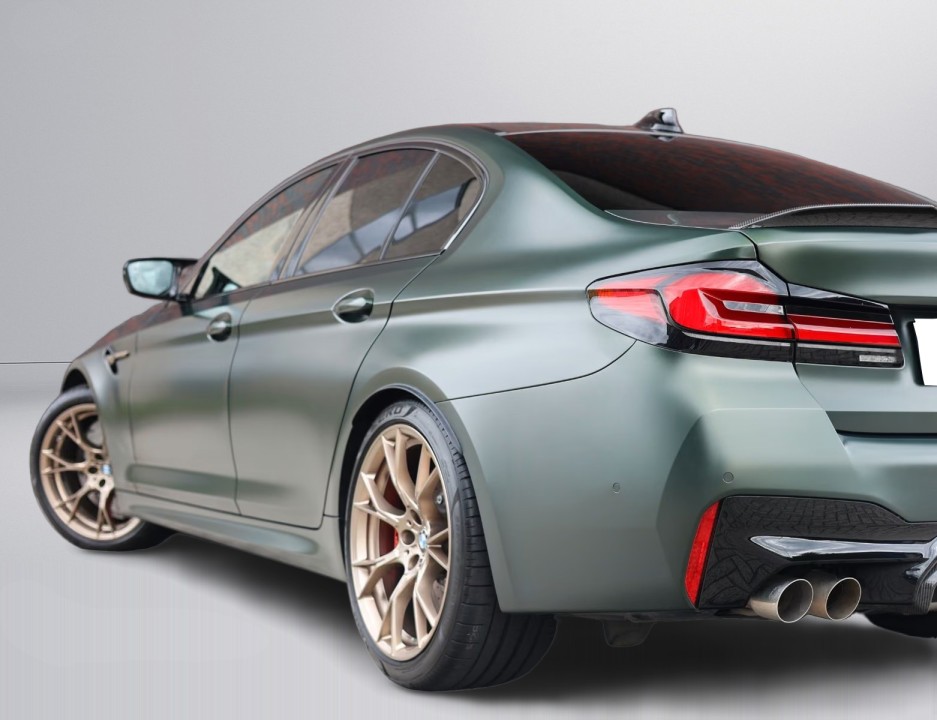 BMW M5 CS - foto 38