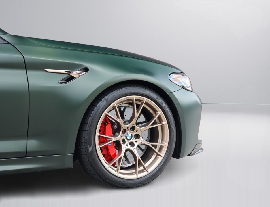 BMW M5 CS - foto 46