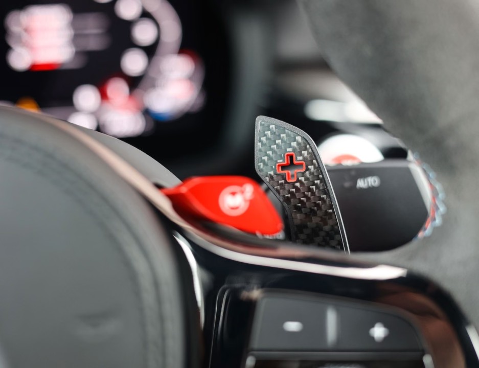BMW M5 CS - foto 20