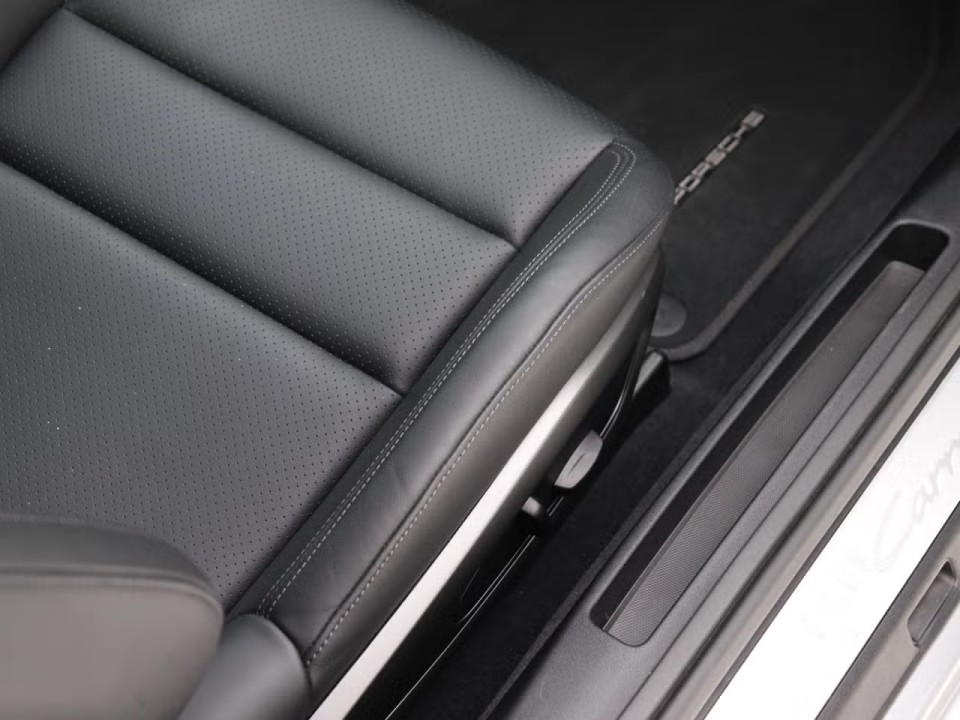 Porsche 911 Carrera - foto 42