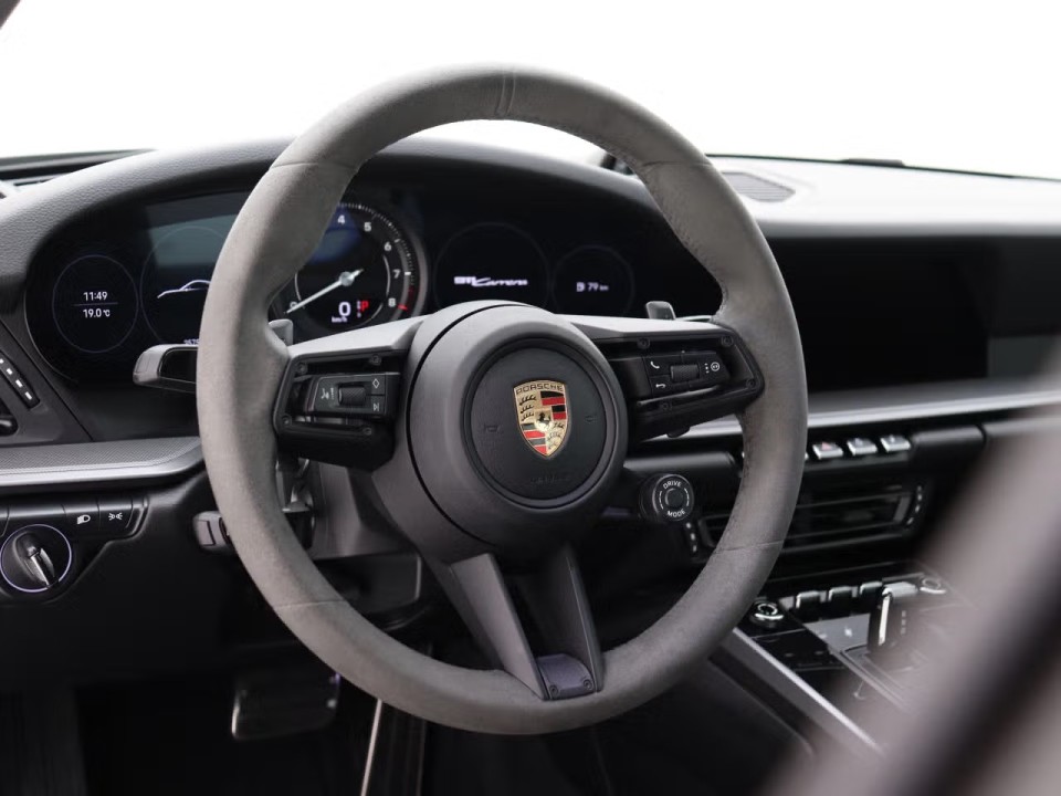 Porsche 911 Carrera - foto 23