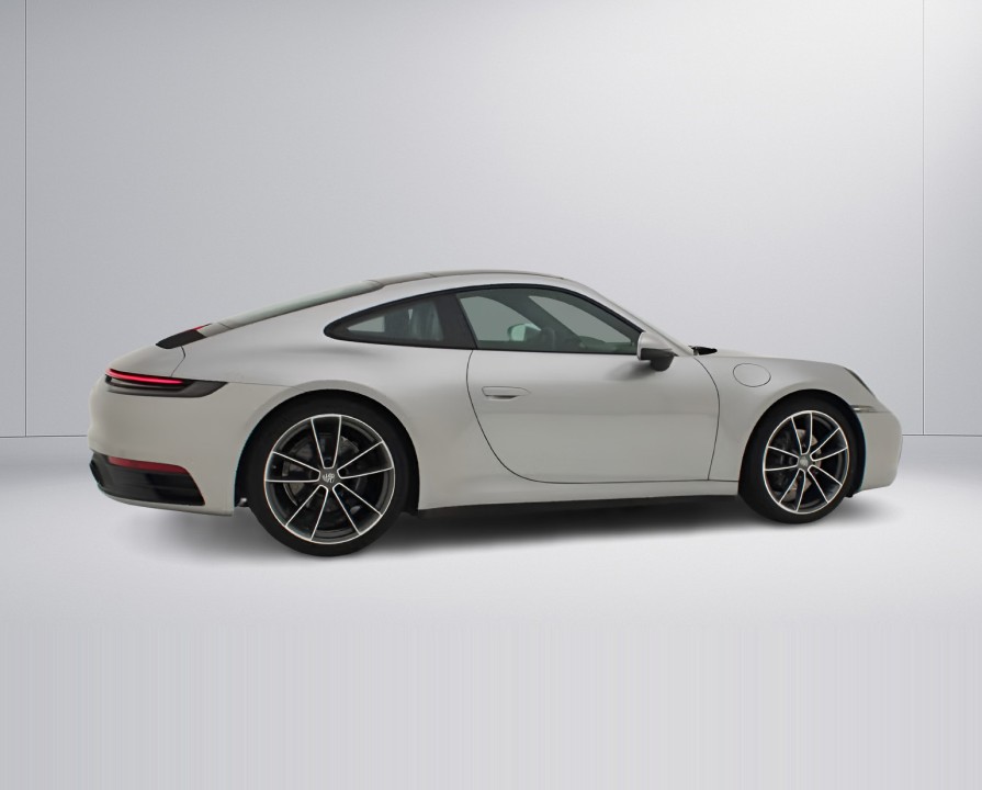 Porsche 911 Carrera (4)