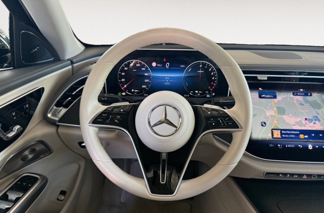 Mercedes-Benz E 300de Exclusive - foto 12