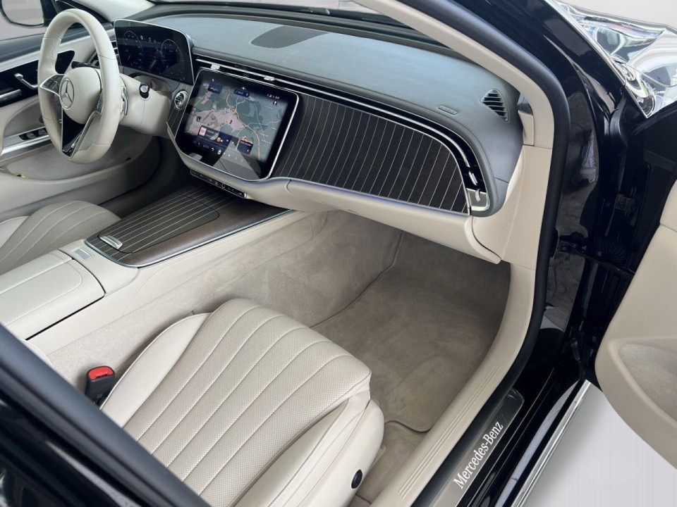 Mercedes-Benz E 220d Exclusive - foto 13