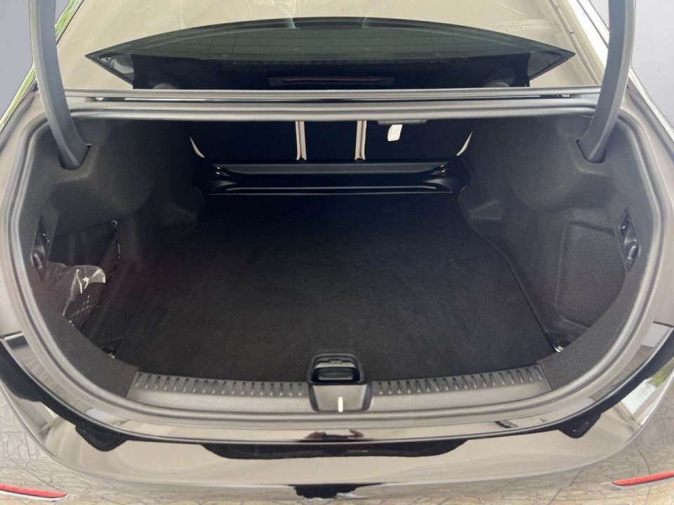 Mercedes-Benz E 220d Exclusive - foto 21