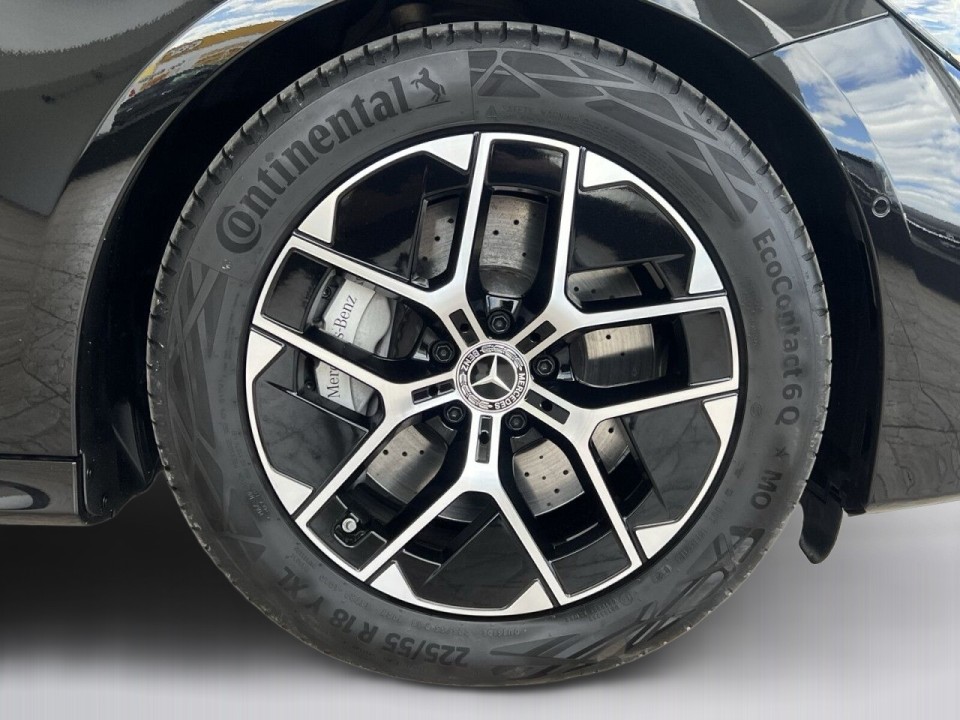 Mercedes-Benz E 220d Exclusive - foto 22