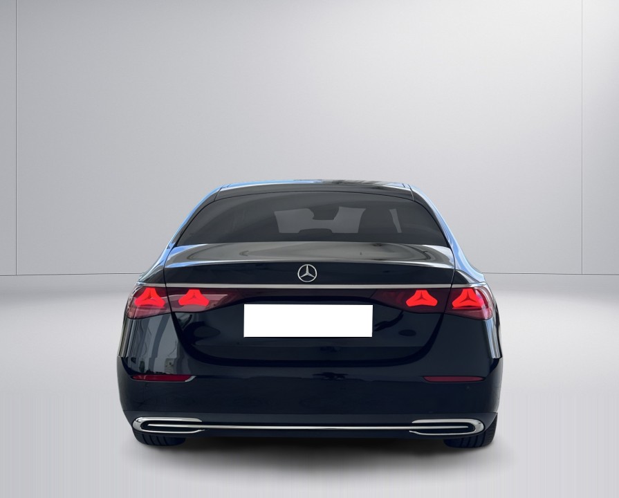 MERCEDES-BENZ E-Class 2025 — imagine 4