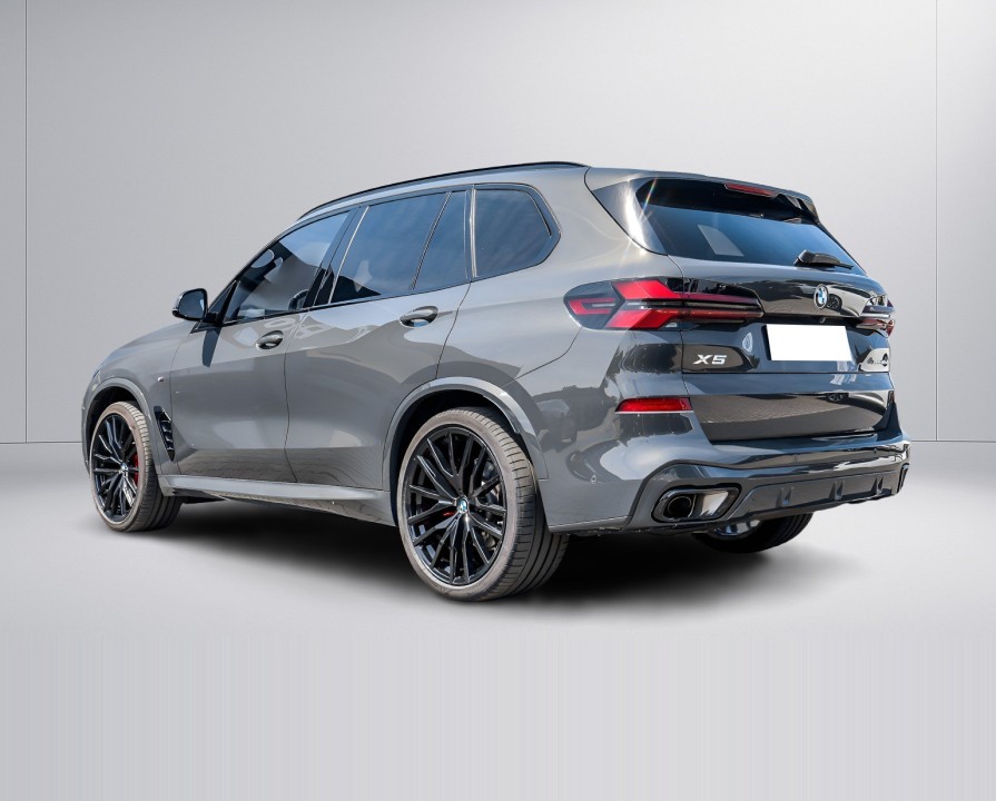 BMW X5 2025 — imagine 5