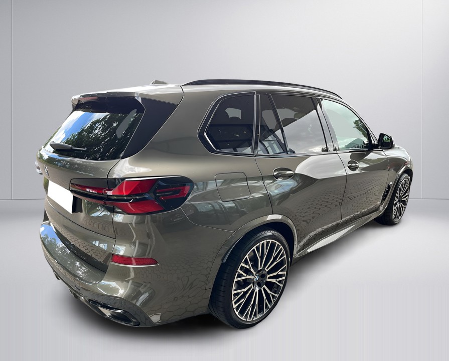 BMW X5 2024 — imagine 2