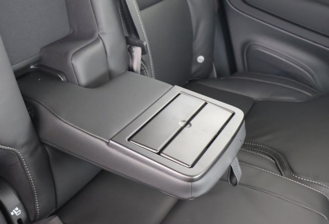 Volvo XC 90 B5 AWD Ultra Bright - foto 14