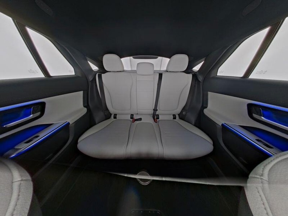 Mercedes-Benz GLC Coupé 300d 4MATIC AMG Line - foto 6