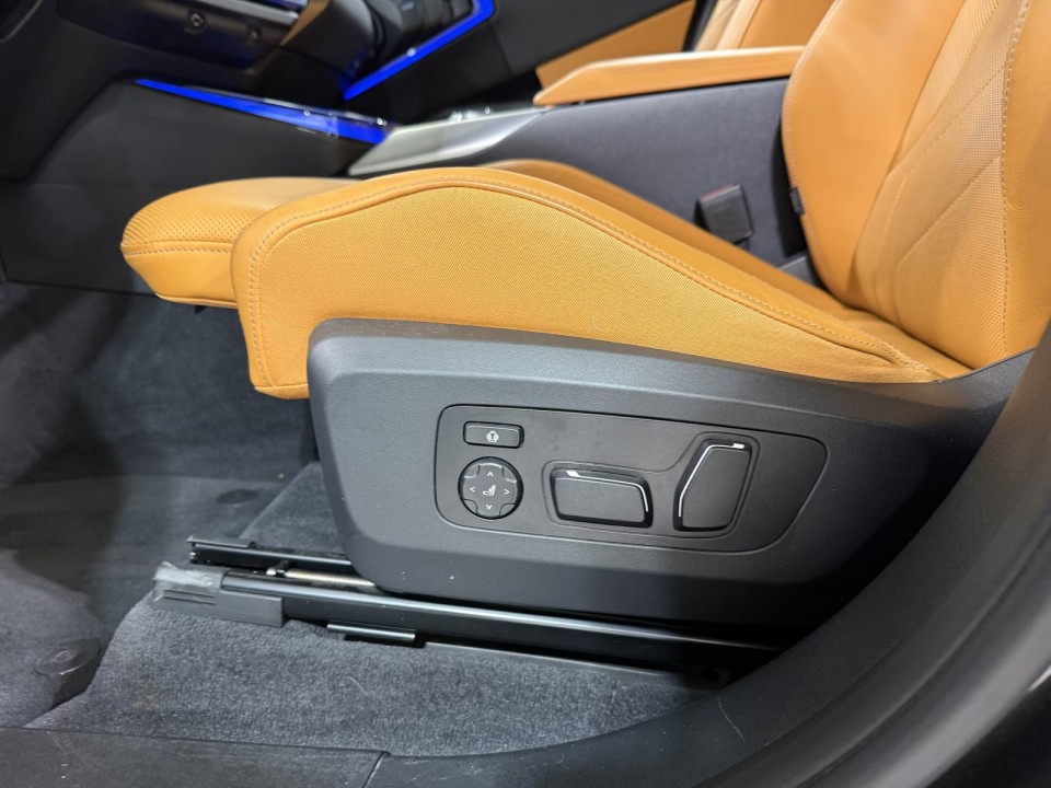 BMW X3 xDrive40d M-Sport - foto 13