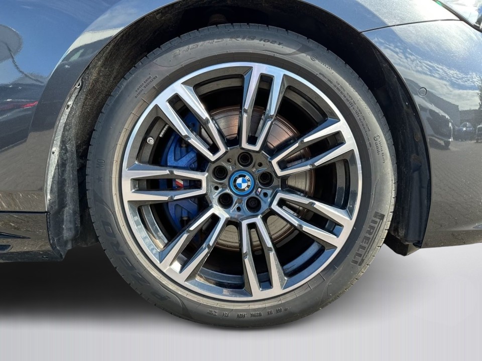 BMW i5 2024 — imagine 16