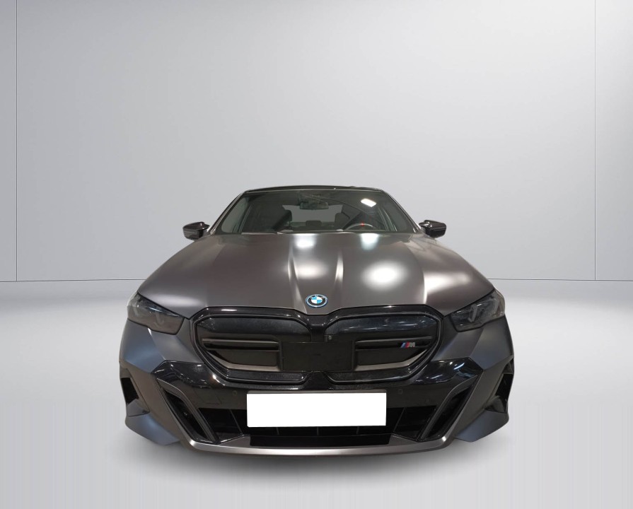 BMW i5 M60 (5)