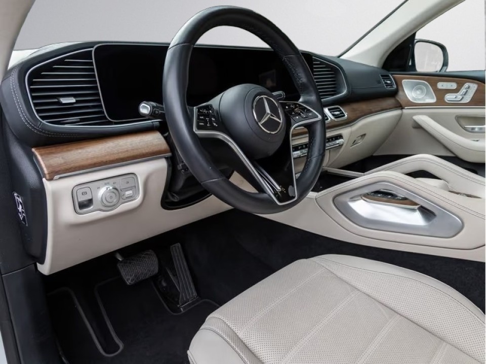 MERCEDES-BENZ GLE-Class 2025 — imagine 5