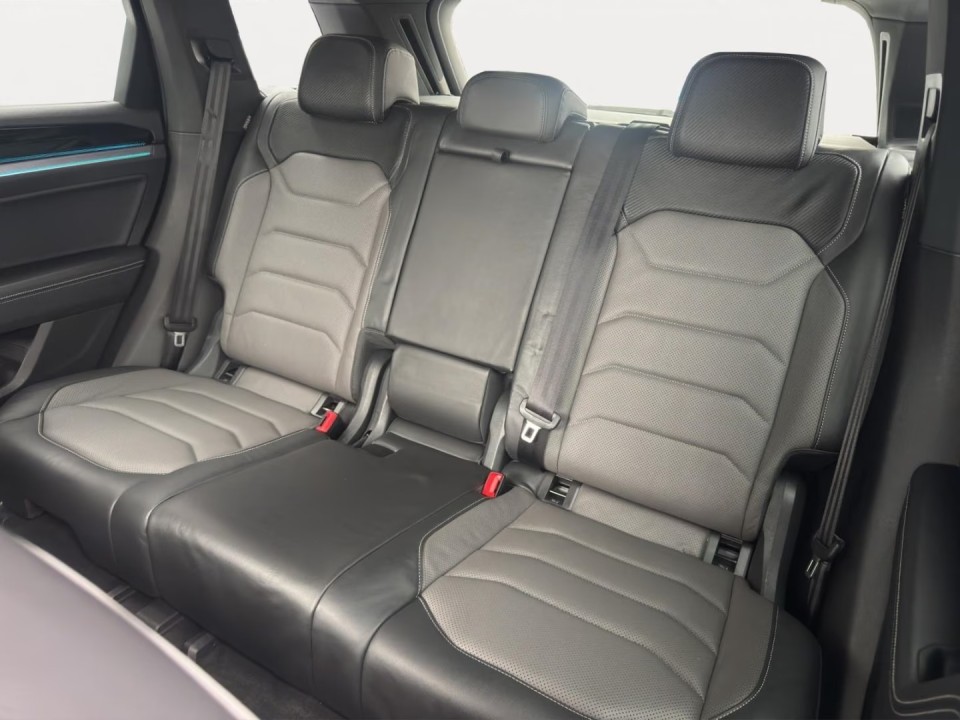 Volkswagen Touareg V6 TDI R-Line - foto 15