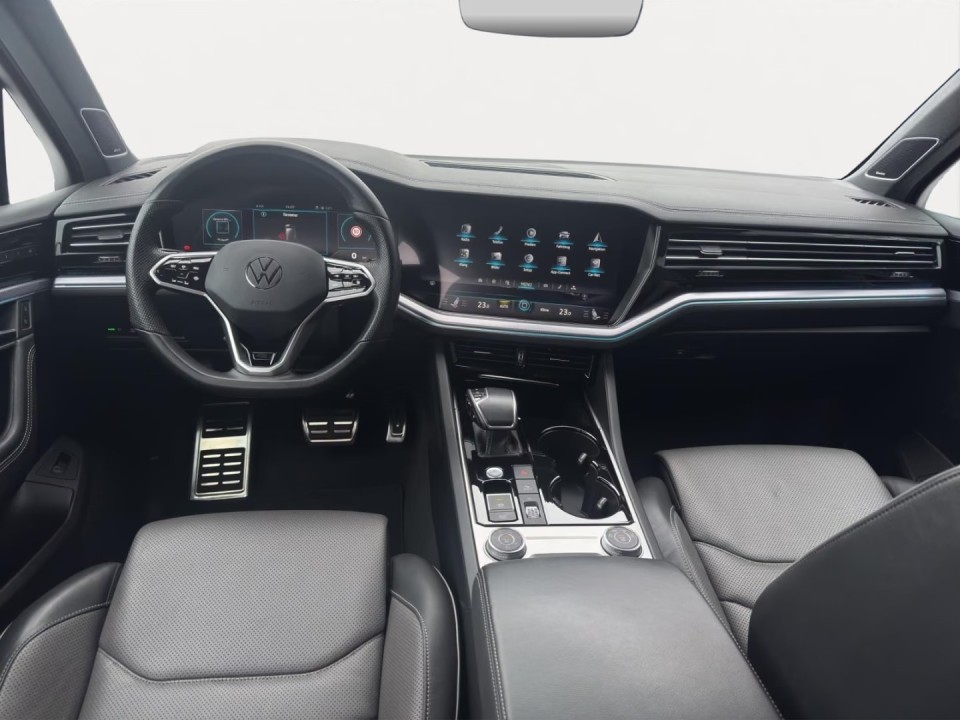 Volkswagen Touareg V6 TDI R-Line - foto 8