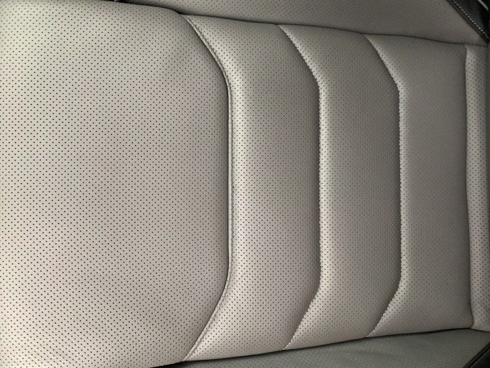 Volkswagen Touareg 3.0 TDI R-Line - foto 12