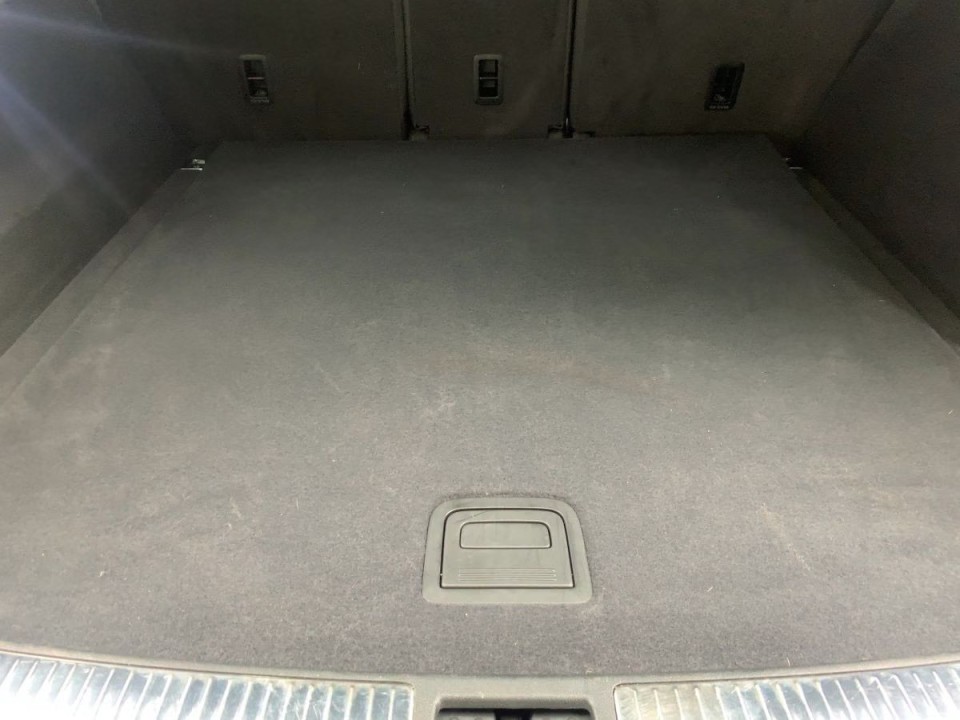 Volkswagen Touareg 3.0 TDI R-Line - foto 17