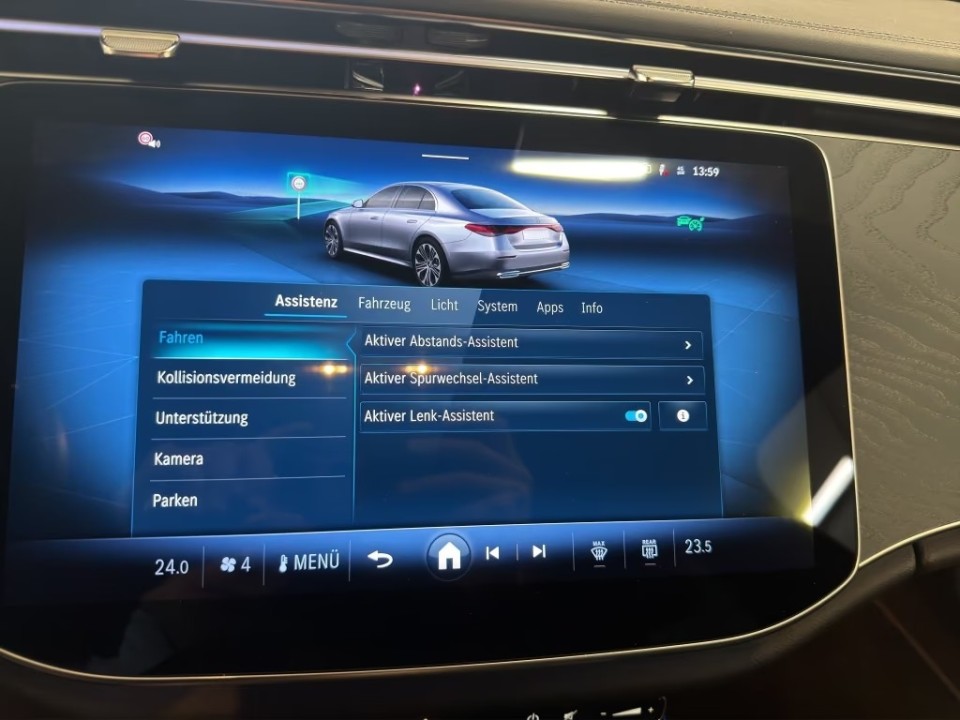 Mercedes-Benz E 220d 4MATIC AMG Line - foto 15