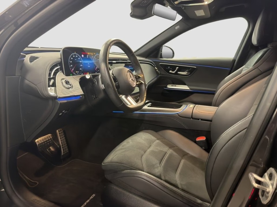 Mercedes-Benz E 220d 4MATIC AMG Line - foto 11