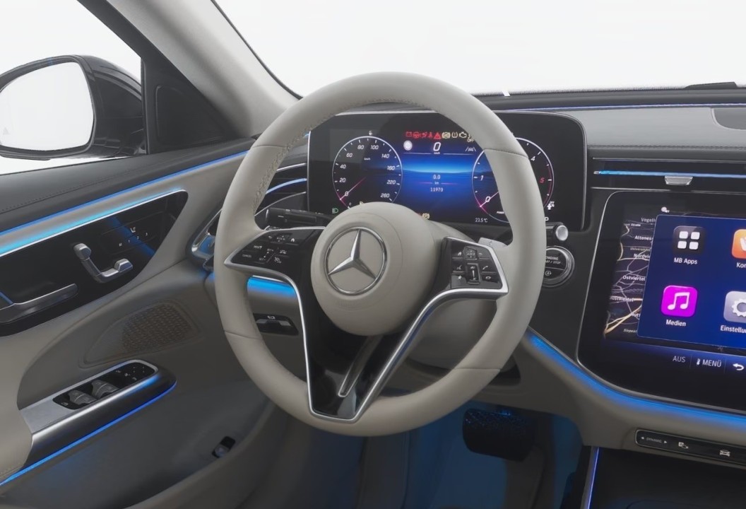 Mercedes-Benz E 220d 4MATIC - foto 13