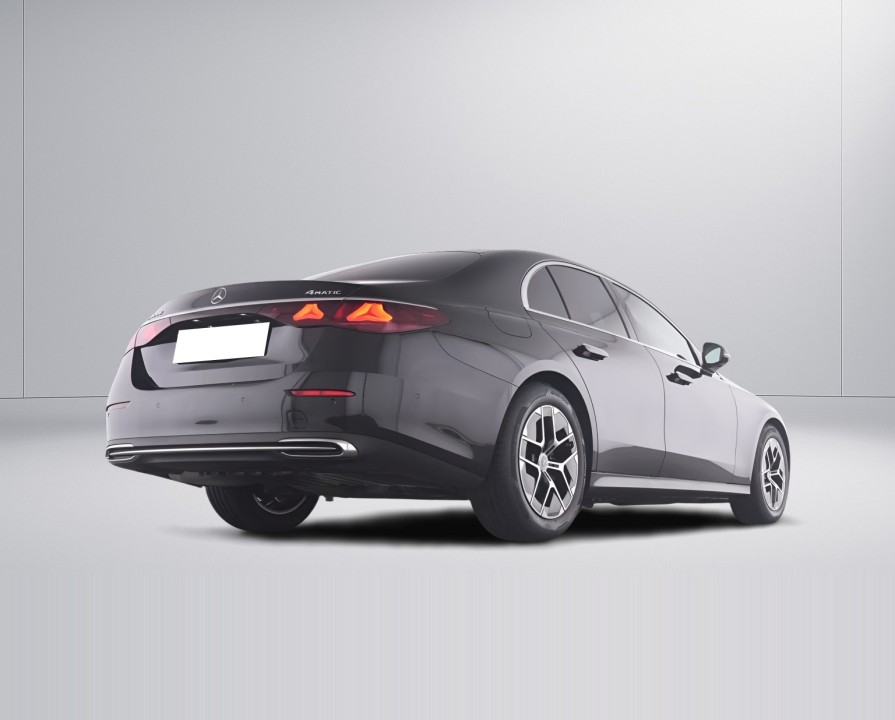 MERCEDES-BENZ E-Class 2025 — imagine 18