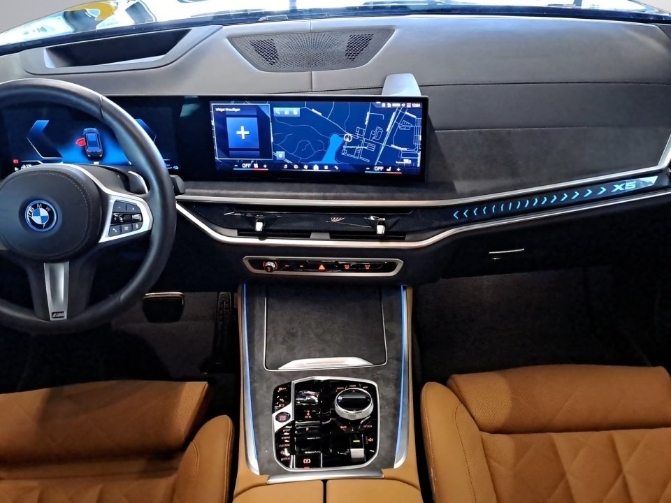 BMW X5 2025 — imagine 13