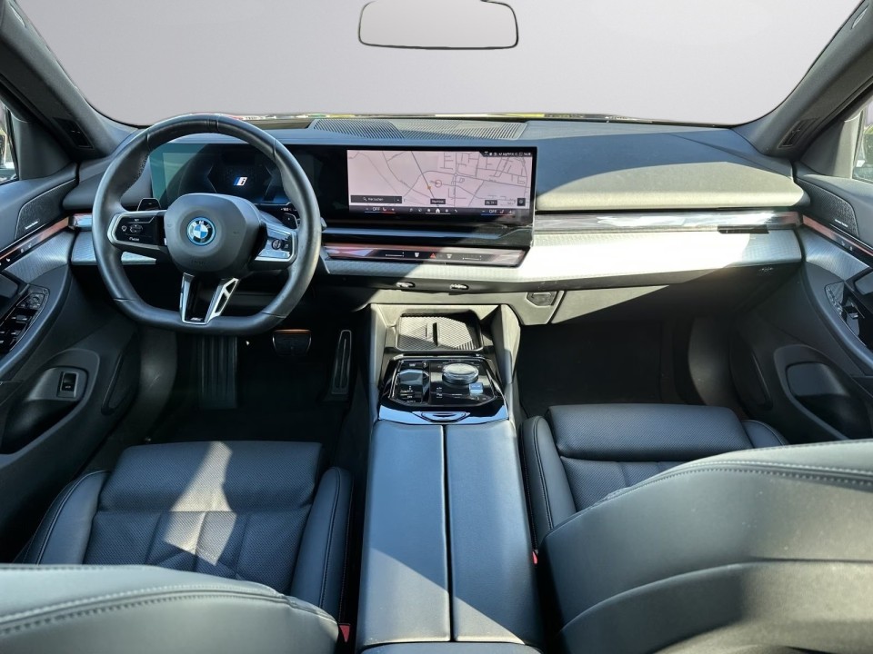 BMW Seria 5 530e xDrive M Sport - foto 9