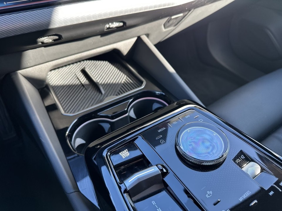 BMW Seria 5 530e xDrive M Sport - foto 13