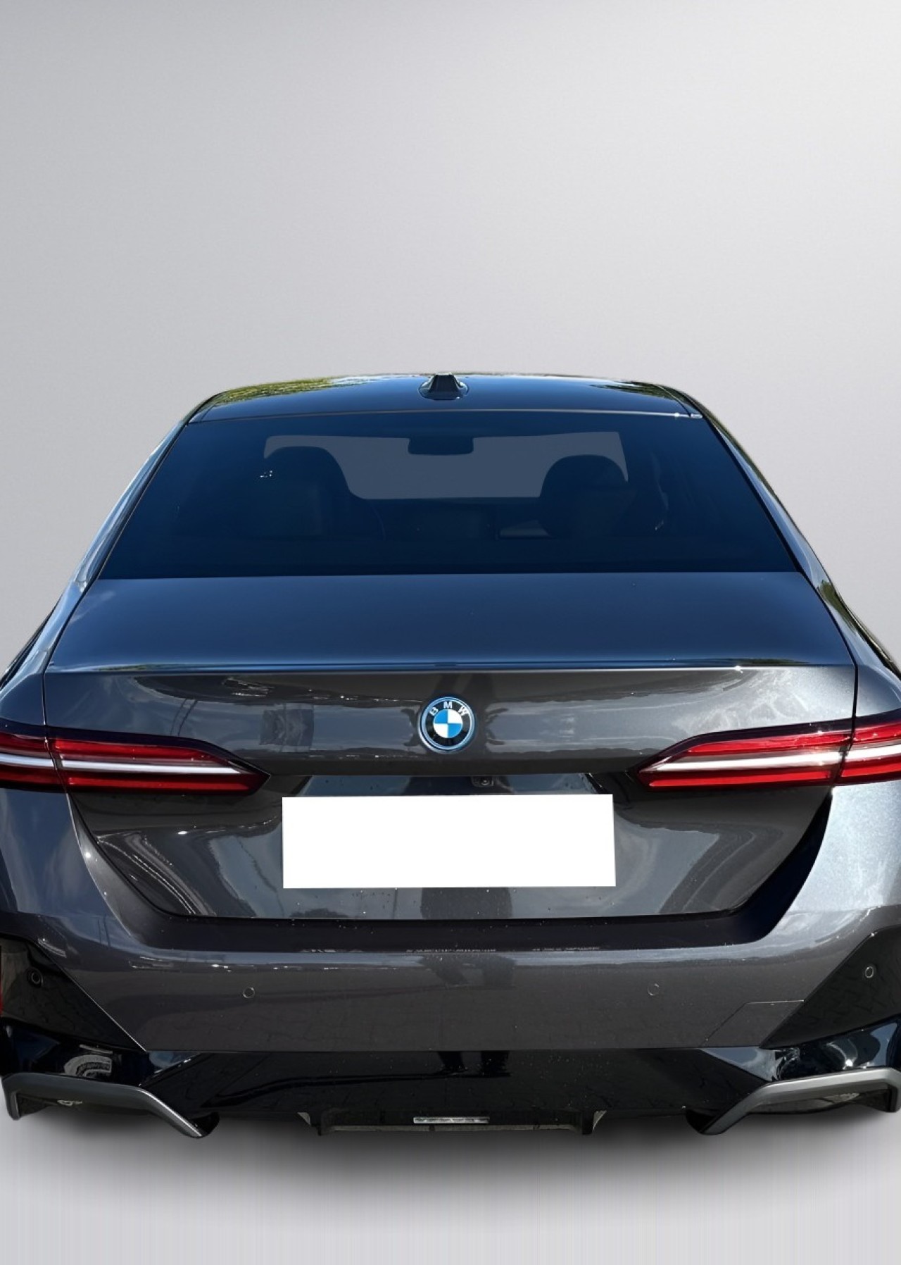 BMW Seria 5 530e xDrive M Sport (4)