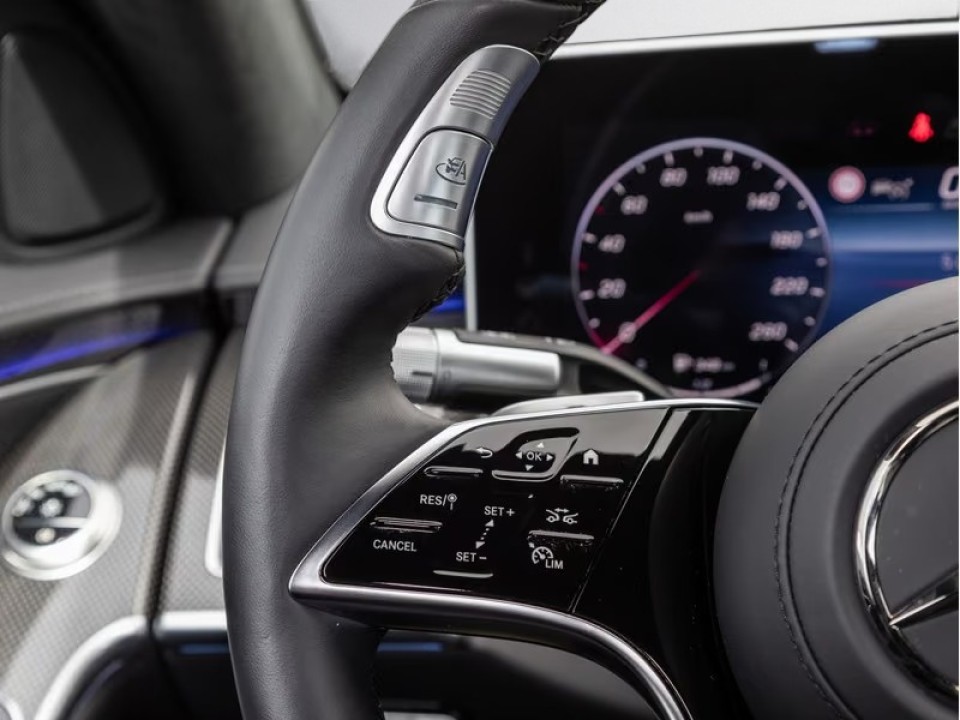Mercedes-Benz S 500 4MATIC AMG Line - foto 12