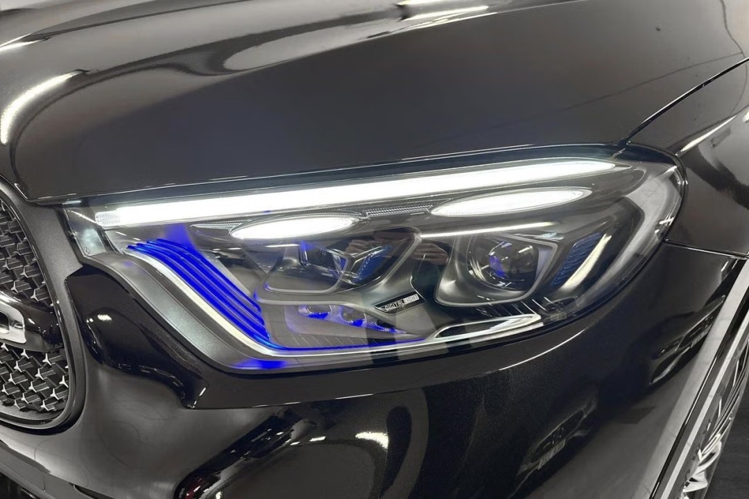 Mercedes-Benz GLC Coupé 300e 4MATIC AMG Line - foto 12
