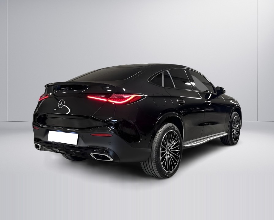 Mercedes-Benz GLC Coupé 300e 4MATIC AMG Line (2)