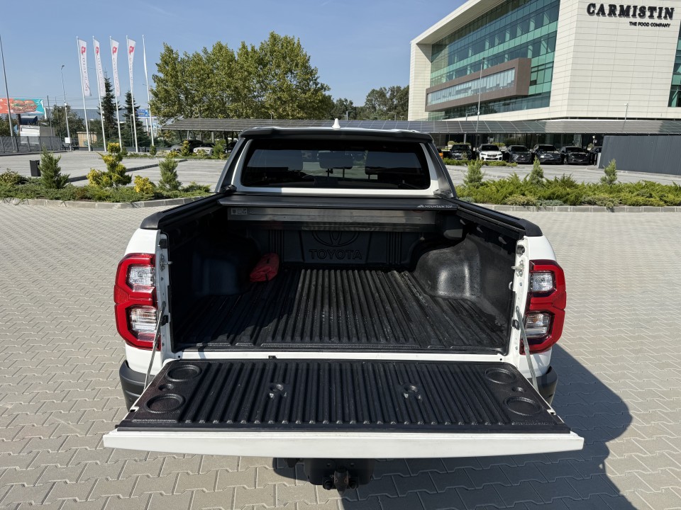 Toyota Hilux GR-Sport 2.8 D4-D - foto 28